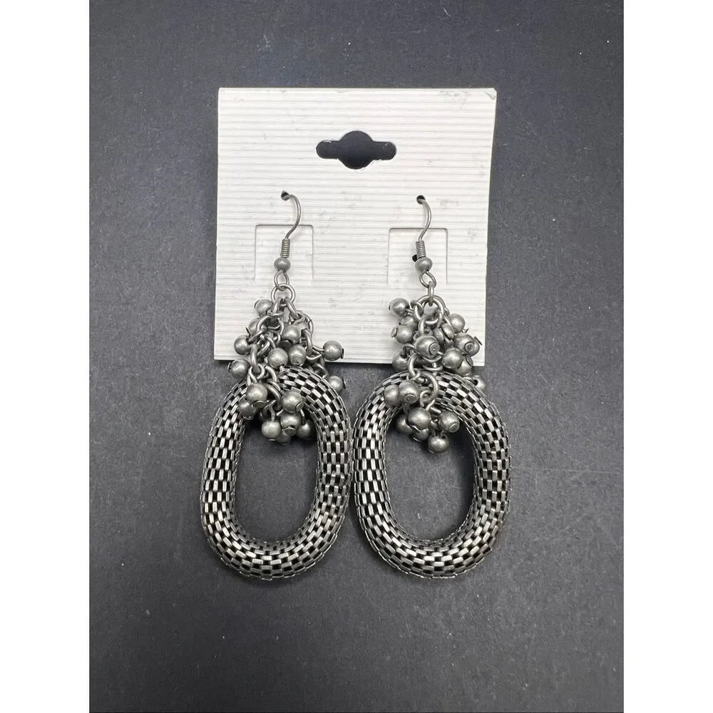 Gunmetal Gray Tone Hollow Popcorn Mesh Hoop Cluster Metallic Beads Drop Earrings